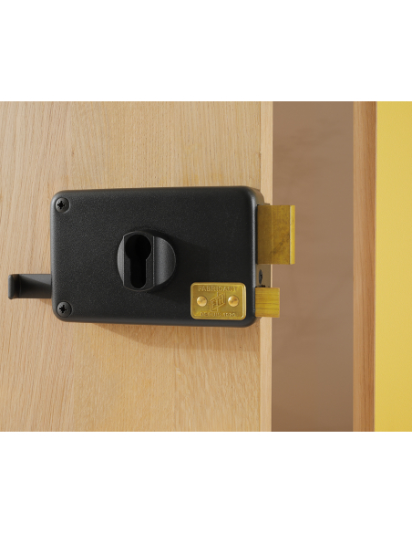 Boitier de serrure horizontale en applique FTH AH70 double entrée à tirage, droite, 140x88mm, axe 70mm, noir mat - FTH Serrur...