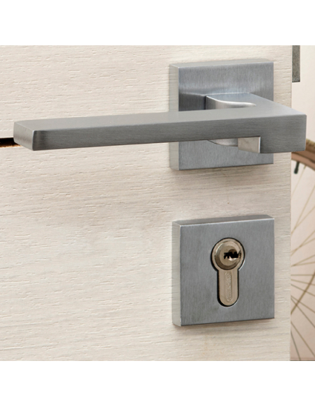 Paire de béquilles Ginevra pour porte, carré 7mm, chromé satiné - THIRARD FBA