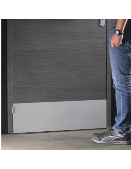Plinthe de bas de porte, aluminium, 150x370 mm, avec adhésif - THIRARD Equipement