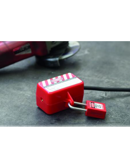 Consignation pour prise 220v, verrouillage par 1 cadenas - THIRARD Consignation électrique